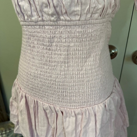 Le Lis pink short puff sleeve smock dress NWT size Medium - Picture 6 of 11